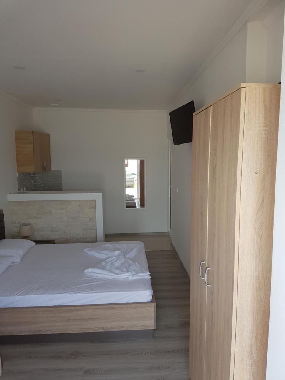 Avdiu Apartment Улцинь Экстерьер фото